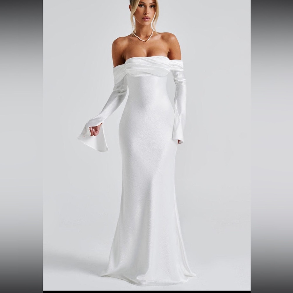 Elegant Off-Shoulder White Dress